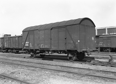 167536 Afbeelding van de gesloten goederenwagen nr. NS 20540 (type CHG, serie NS 20251-20750) van de N.S.